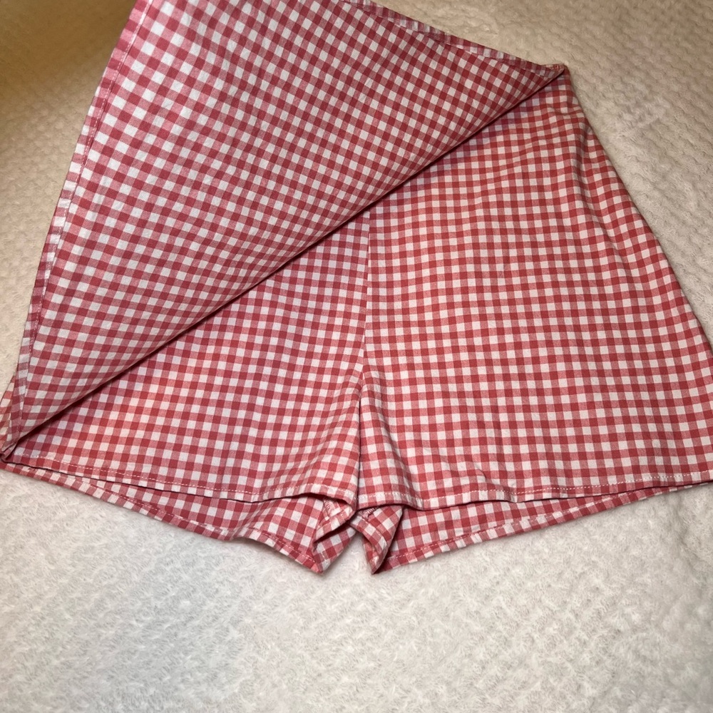 Hollister baby pink Gingham Women's Skort - Picture 2 of 8